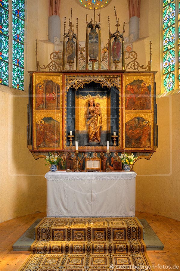 braller bruiu madonna heltau cisnadie altar kirchenaltar