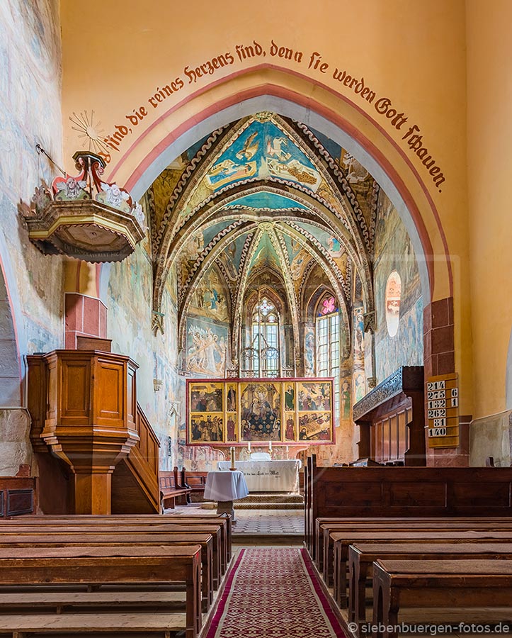 malmkrog malancarv evangelische kirche altar innenansicht